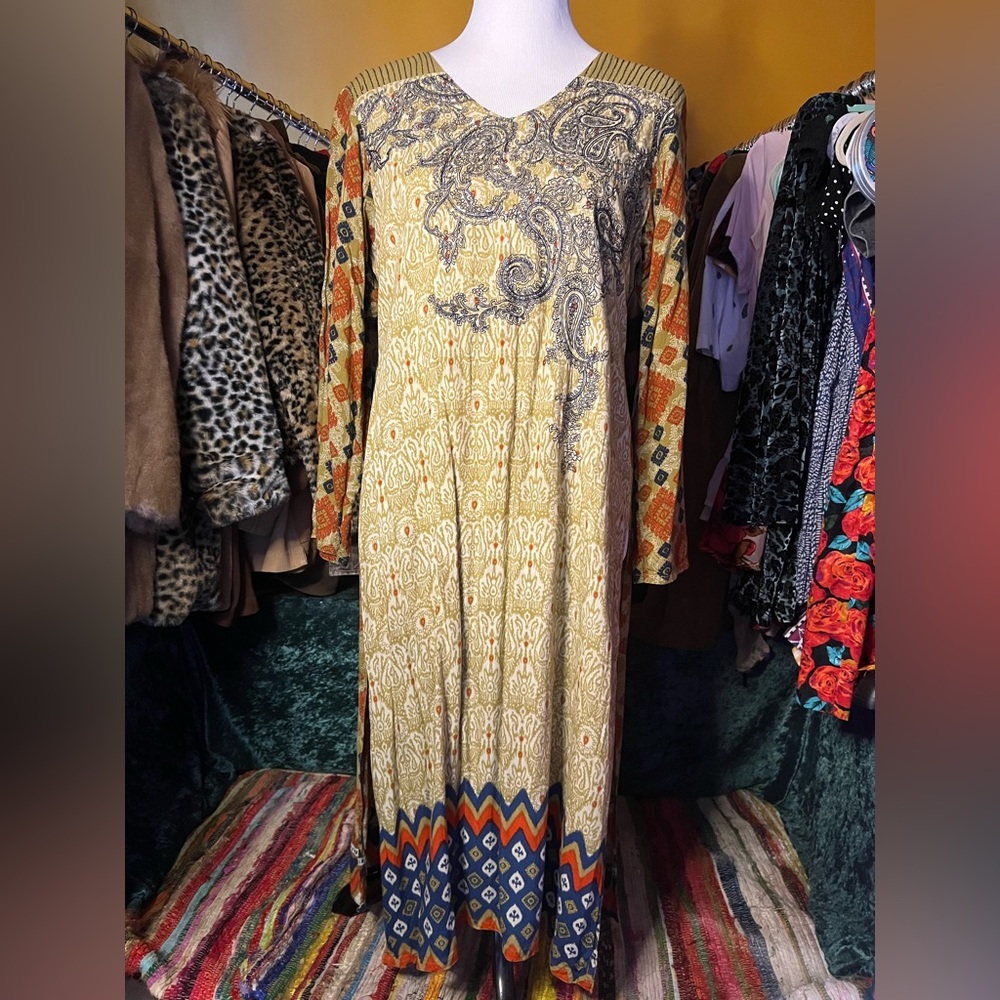 Gold green East Asian/Indian style dress with print